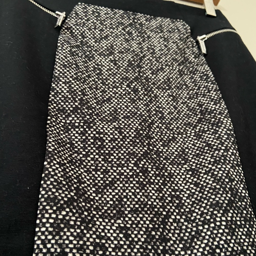 🤎Michael Kors animal print skirt - Picture 3 of 6